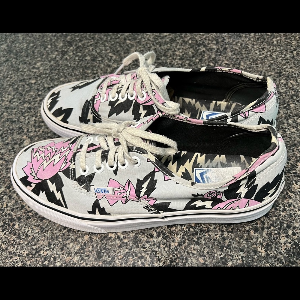 Vans Eley Kishimoto pink &‎ grey floral print sneakers 8.5